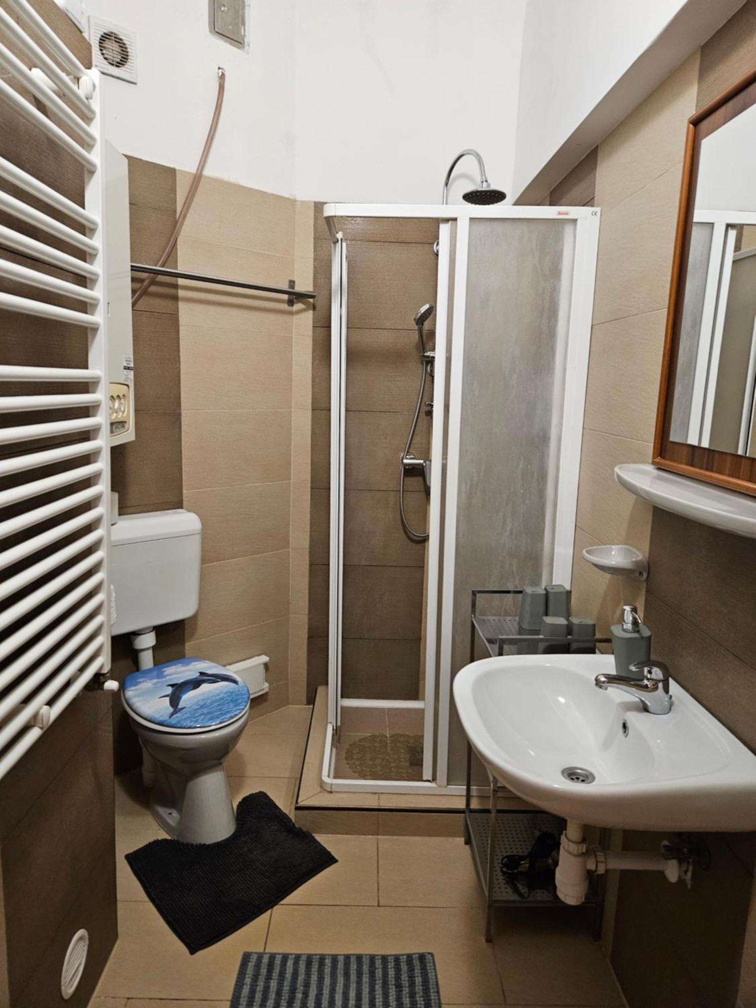Danubescree Cozy Apartment بودابست المظهر الخارجي الصورة